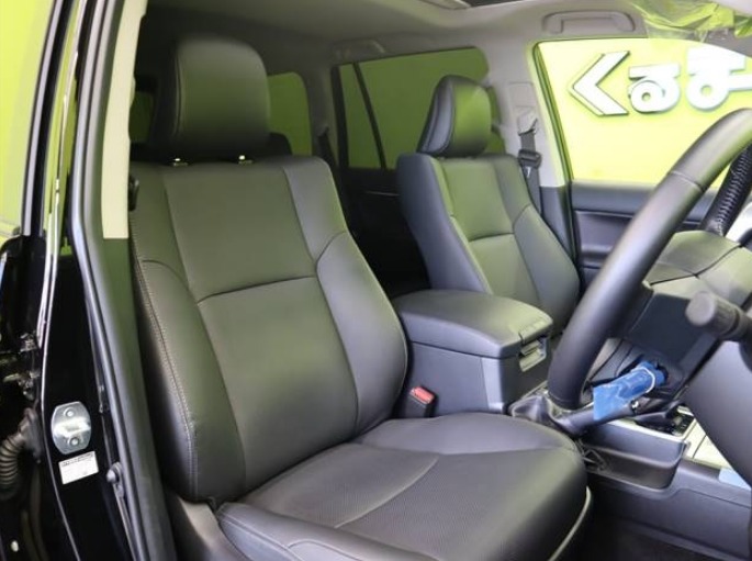 2018 TOYOTA PRADO